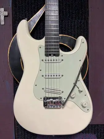 Schecter Nick Johnson Strat fsot