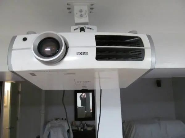 Epson Front projection TV