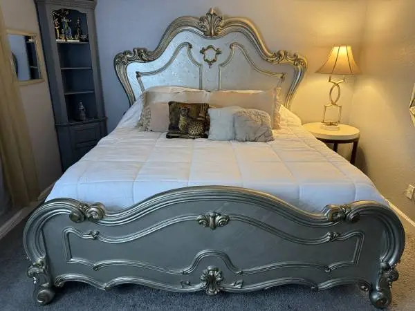 Bed California King $800
