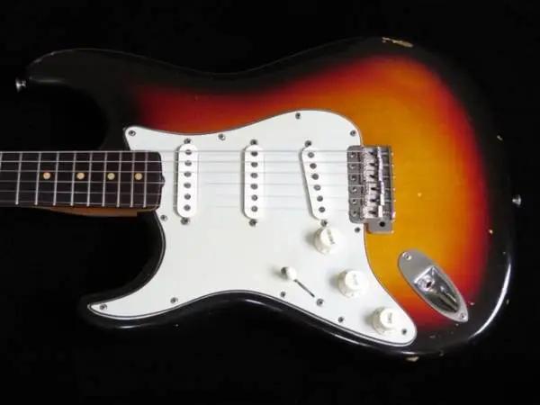 Fender Lefty 63 Strat