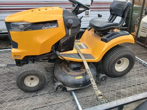 WANTED ALL RIDING MOWERS DO NOT JUNK YOUR RIDING MOWER