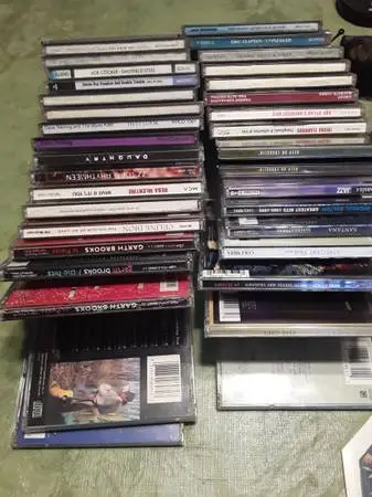 CDs variety - many artists