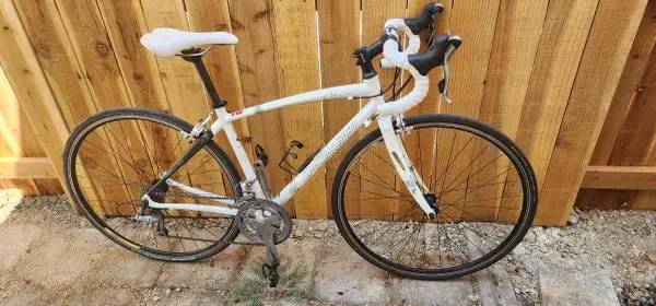 Specialized Dolce womens road bike