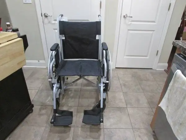 Wheelchair, 20 Drive Poly Fly, Footrests