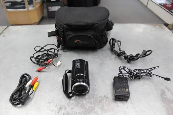 PRE-OWNED SONY HDR-XR160 HANDHELD CAMCORDER