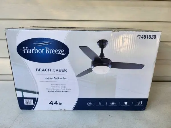 Harbor Breeze Beach Creek Ceiling Fan -BRAND NEW