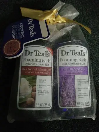 Dr Teals Foaming Bath Gift Set