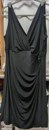 Ralph Lauren Evening Black V-neck cocktail dress 14W, new
