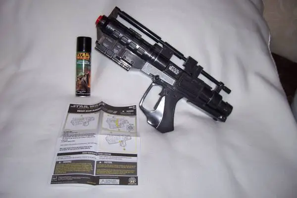 Star Wars Energy Beam Blaster, silly string shooter
