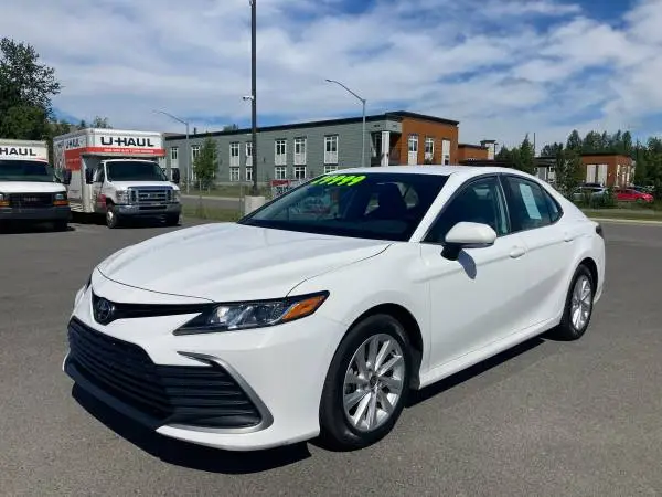 2024 Toyota Camry SE / AWD