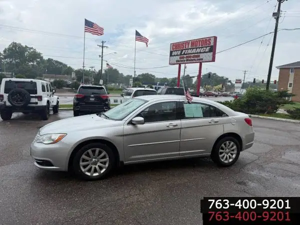2012 Chrysler 200 JS -We Finance Everyone!