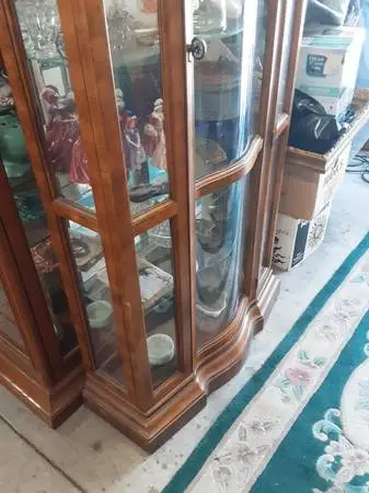 Curio cabinet