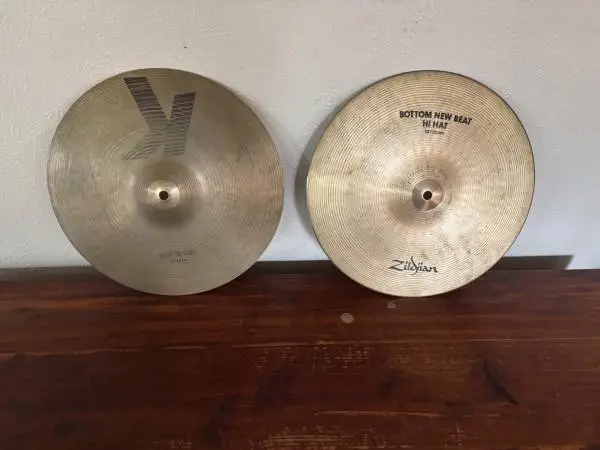 Vintage Zildjian 13 Hi Hats Top: 789g / Bottom: 1067g