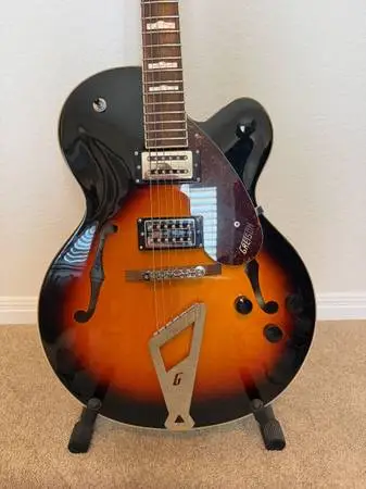 Gretsch G2420 Streamliner Hollowbody - Excellent Condition