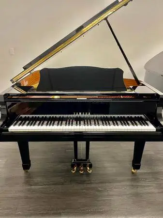 Pristine condition 1991 Yamaha G2 Grand Piano