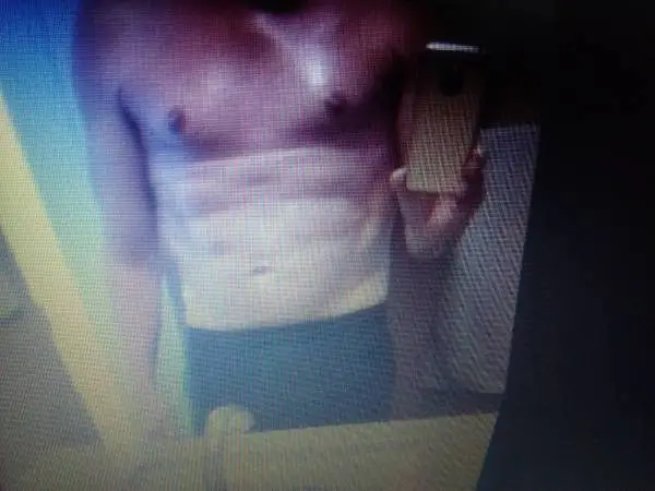 LOOKING FOR A WOMAN TO DATE AND SPOIL