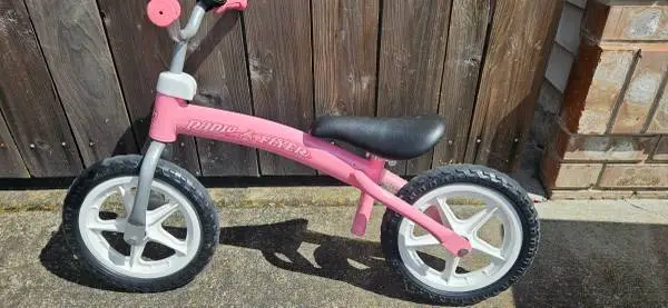 Radio Flyer Pink Balance Bike, like new