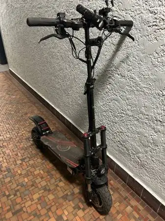 Boyueda Q7 Pro Folding Foldable Dual Electric Motor Scooter For Adult