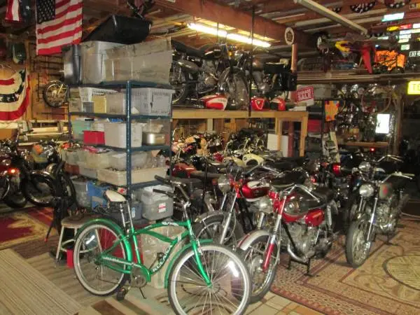 garage sale --estate sale -