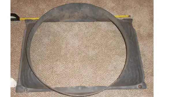 CHEVROLET or GMC SQUARE BODY FAN SHROUD