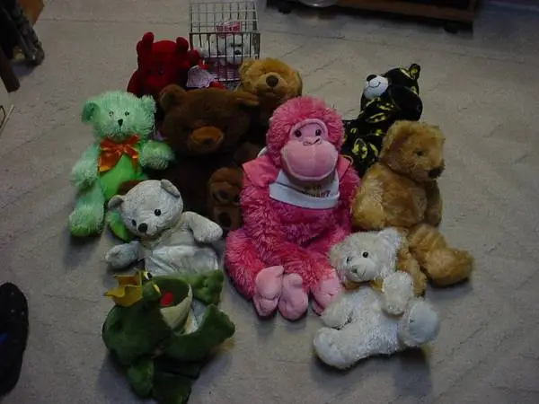 Lot of dozen mix of dolls
