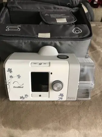 ResMed AirSense 10 Auto CPAP Unit for sleep Apnea • White for her/him