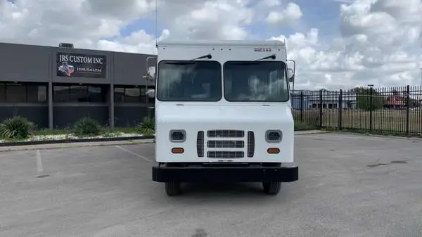 Brand New Fully Equipped Concession Food Truck