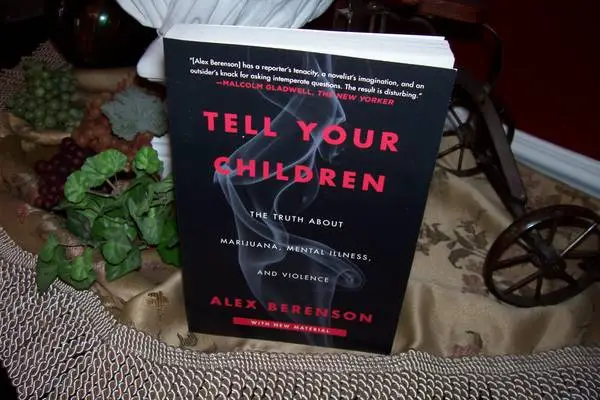New book Tell your children, Author Alex Berenson
