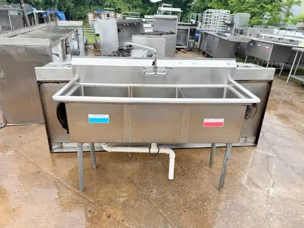 59 three compartment sink