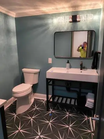POWDER ROOM MAKEOVER