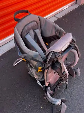 Deuter Kid Comfort II Child Carrier - Like New - NO PETS NO SMOKE