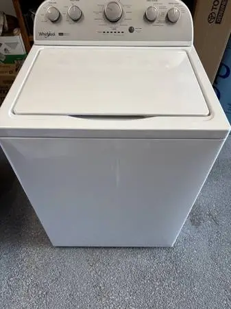 Whirlpool Washing Machine Newer need repair