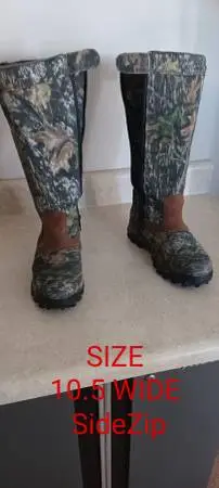 16 BOOTS, USED.