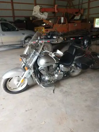 2006 VTX 1300