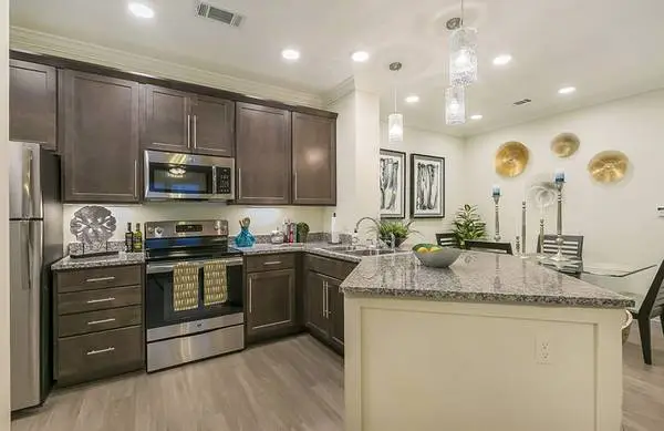 We love everything about this one bedroom at Artesia! You will too!
