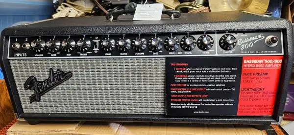Fender bass amp Bassman 800
