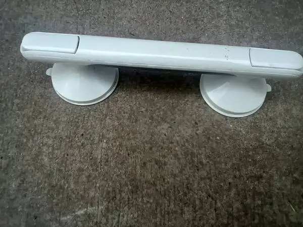 SHOWER HANDLE