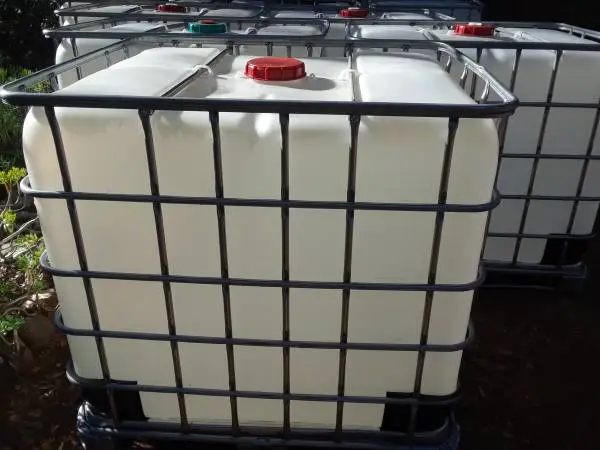 Water Storage 275-gallon Food Grade Totes and Cages