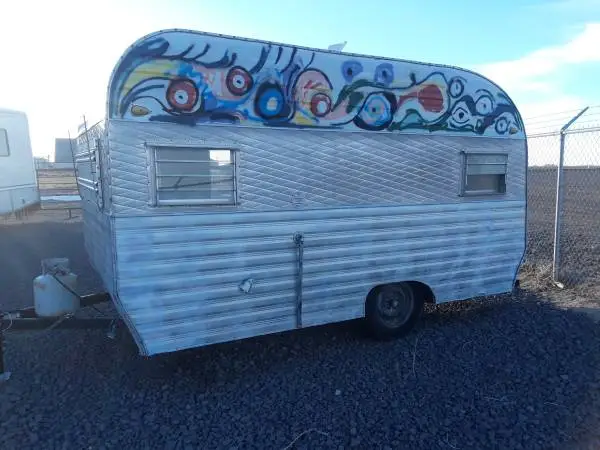 vintage camper Lets make a Deal!!