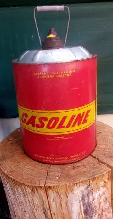 WILMAR 5 GALLON GAS CAN ALL STEEL RETAILS $50 SELL $15 OR TRADE