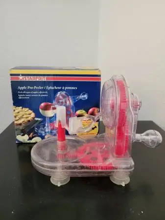 APPLE PEELER