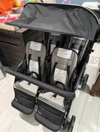 Baby/Kid Stroller - 4 seater - Quad