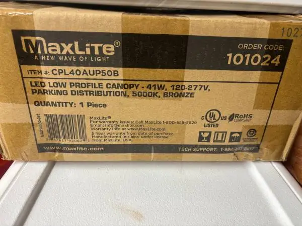 MAXLITE LED LOW PROFILE CANOPY LIGHT 5000K BRAND NEW IN BOX- CHEAP!!!!