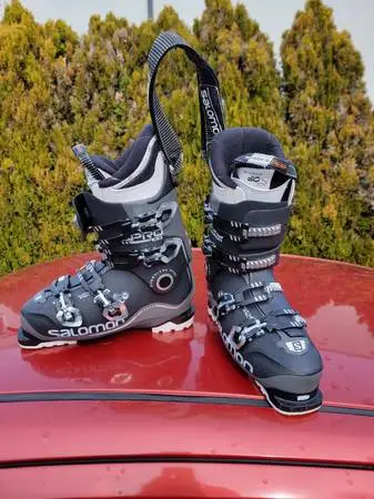 Salomon XPRO Energizer 100 mens size 9 1/2 like new