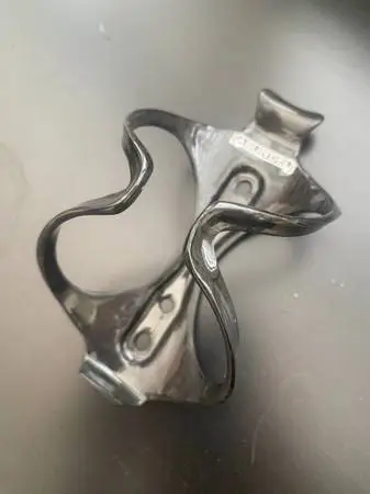 Arundel carbon Mandible water bottle cage