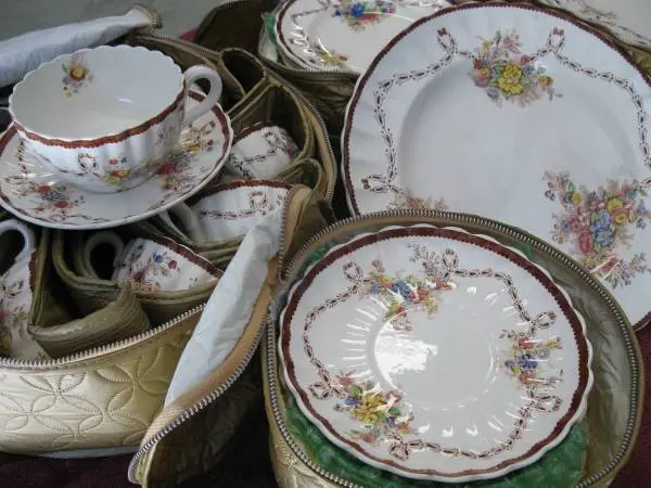 English Spode Dinnerware set