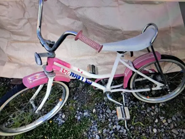 Vintage Fancy Dancer Pink Girls Banana Seat Bicycle