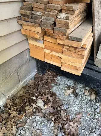 LUMBER/ WOOD STUDS AND FURRING STRIPES PREMIUM GRADE