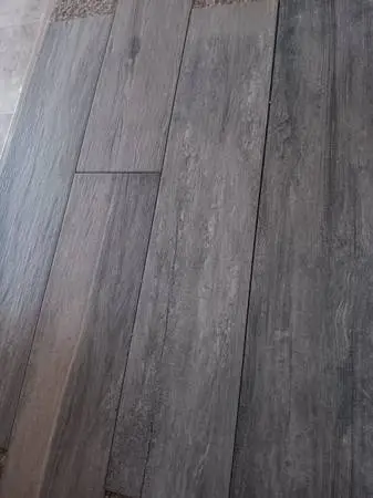 Porcelain tile wood like flooring