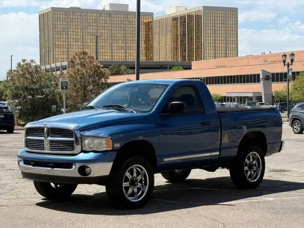 2005 Dodge Ram 1500 4x4 4WD SLT 2dr Regular Cab SB Pickup Truck